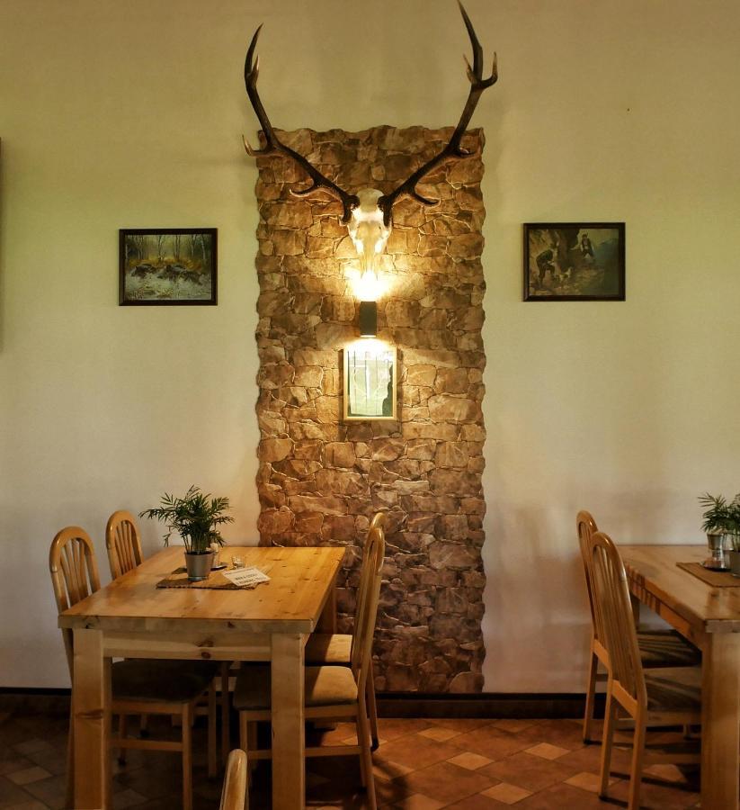 Penzion-Restaurant U Svabku Tachov  Buitenkant foto
